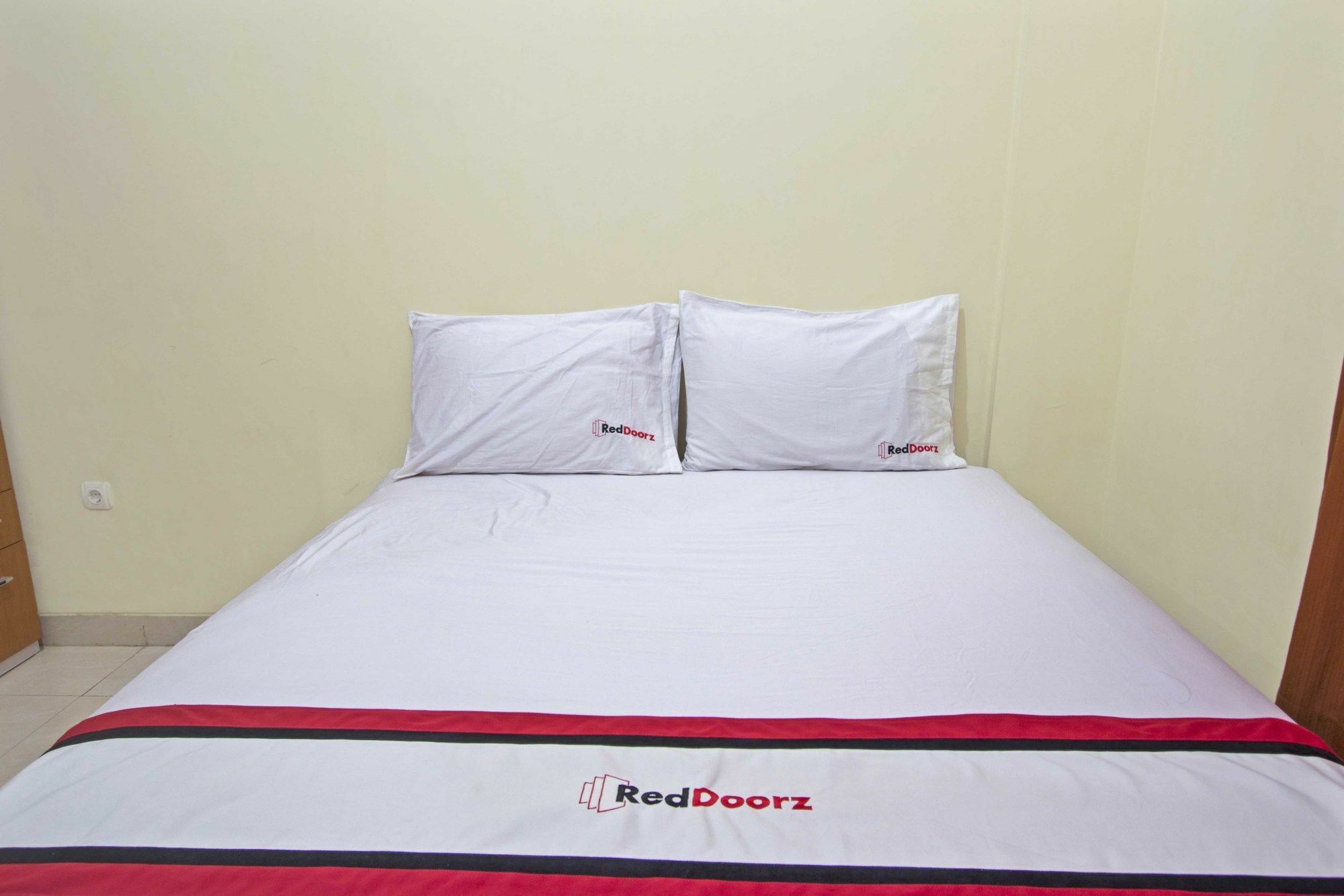Reddoorz @ Pogung Baru 호텔 Kejayan 외부 사진